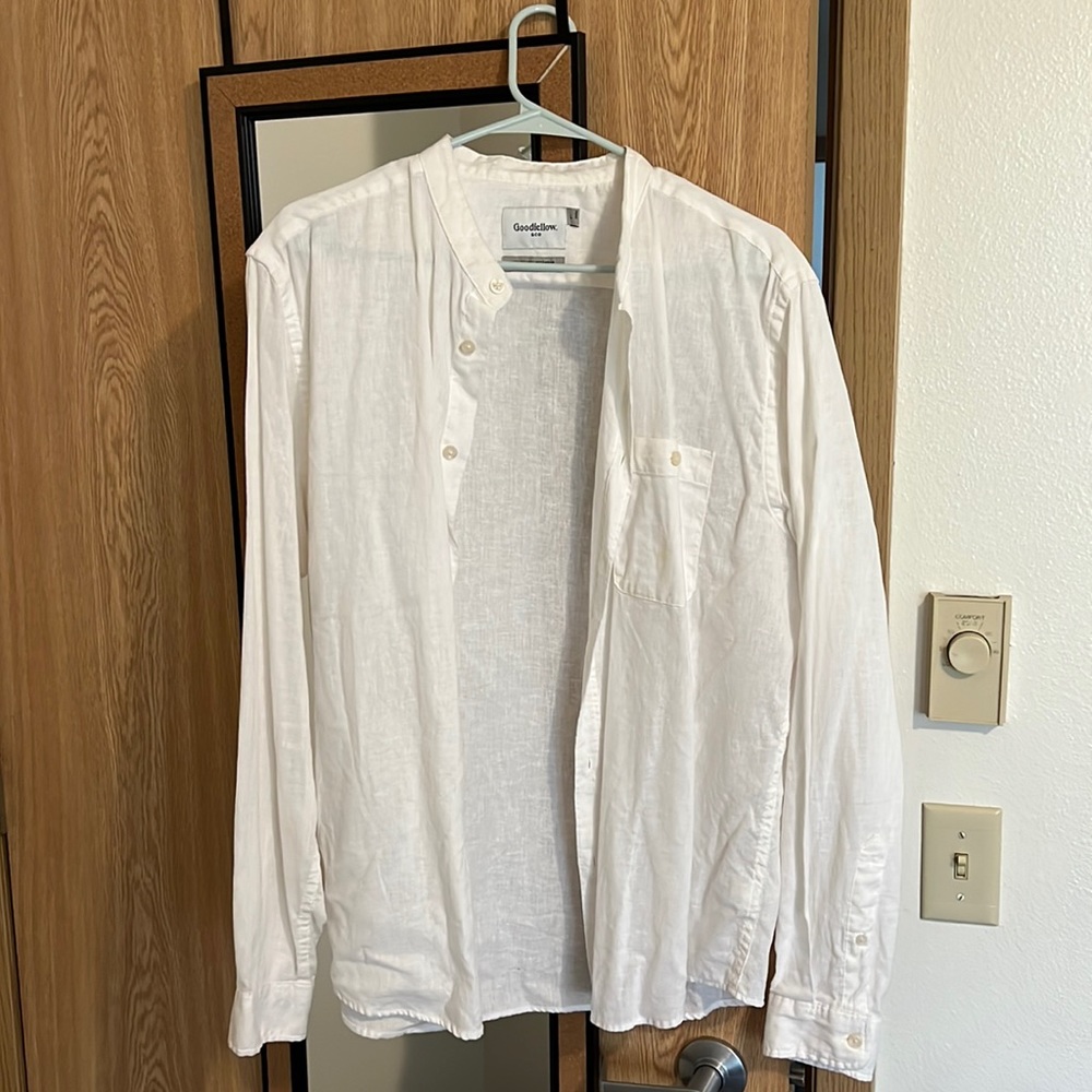 Goodfellow Men’s Linen Shirt: Size Medium (Collarless)